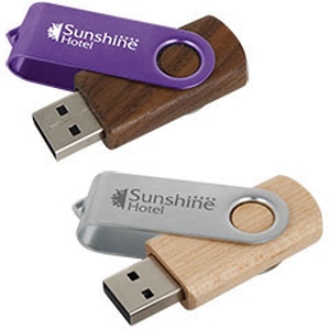 Pendrive z metalu i drewna